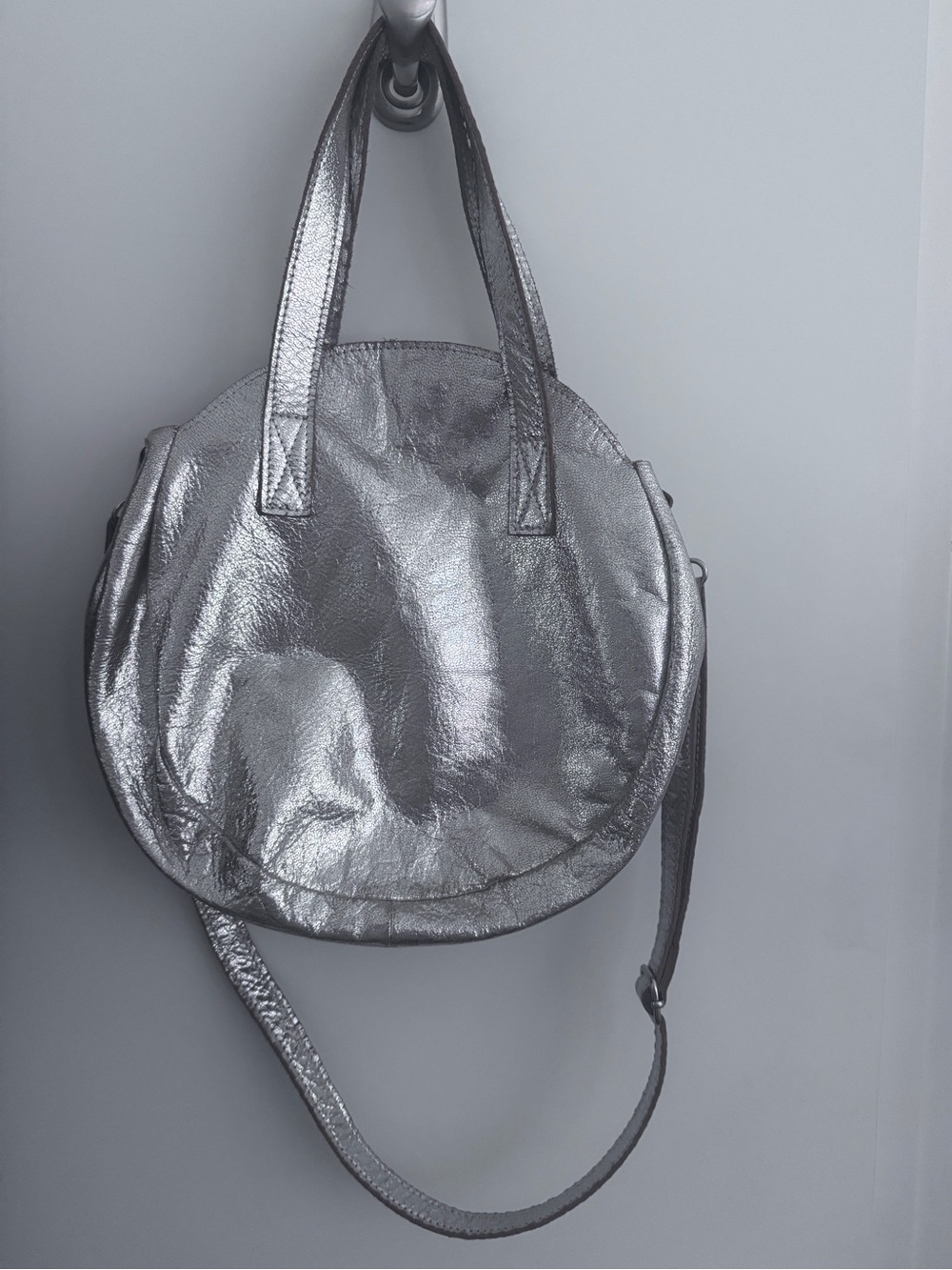 Real Italian Leather Metallic Silver Round Tote Bag with Shoulder Strap